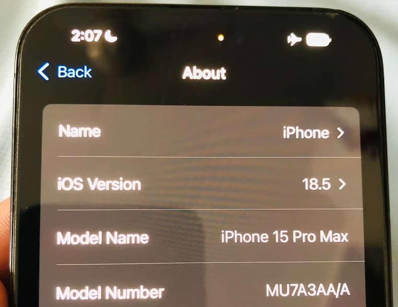 Apple iPhone 15 Pro Max 4