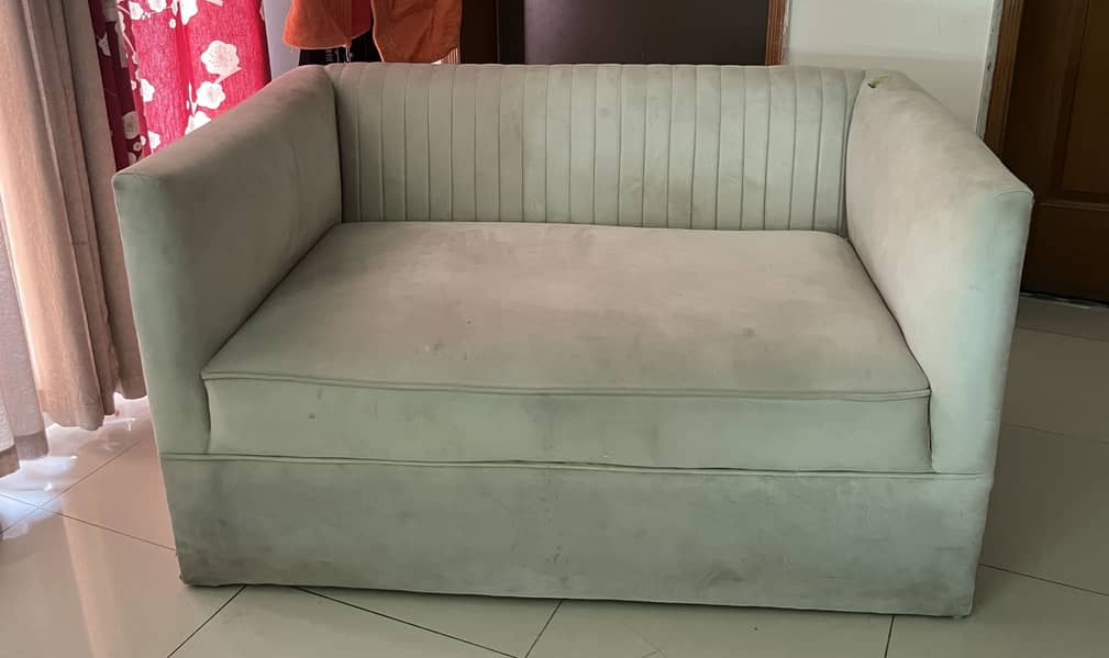 Two seater Sofa set 0