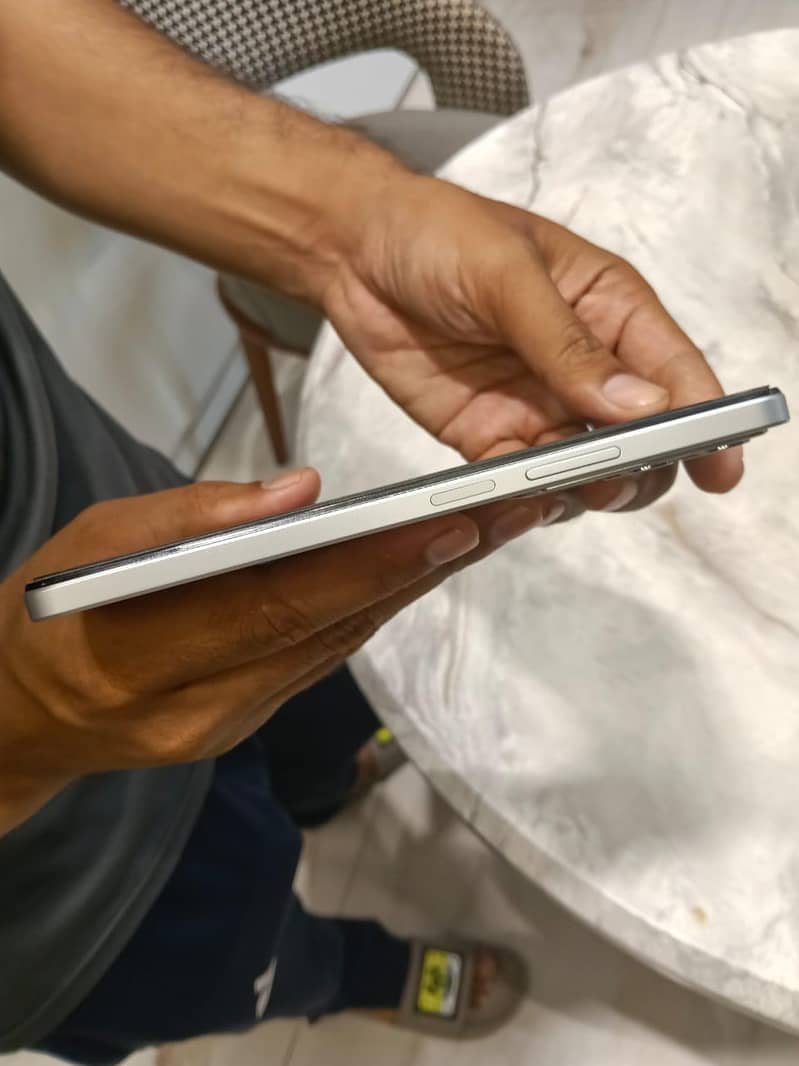 Realme C71 0