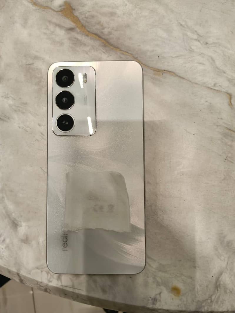 Realme C71 1