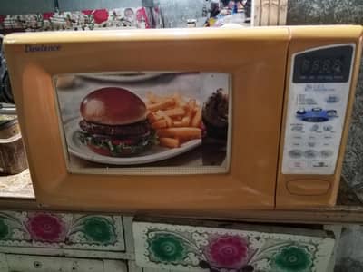 Microwave oven