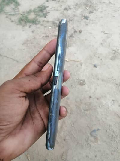 Infinix Hot 10i