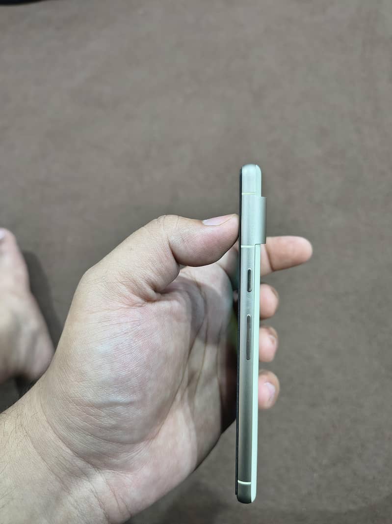 Google Pixel 7 2