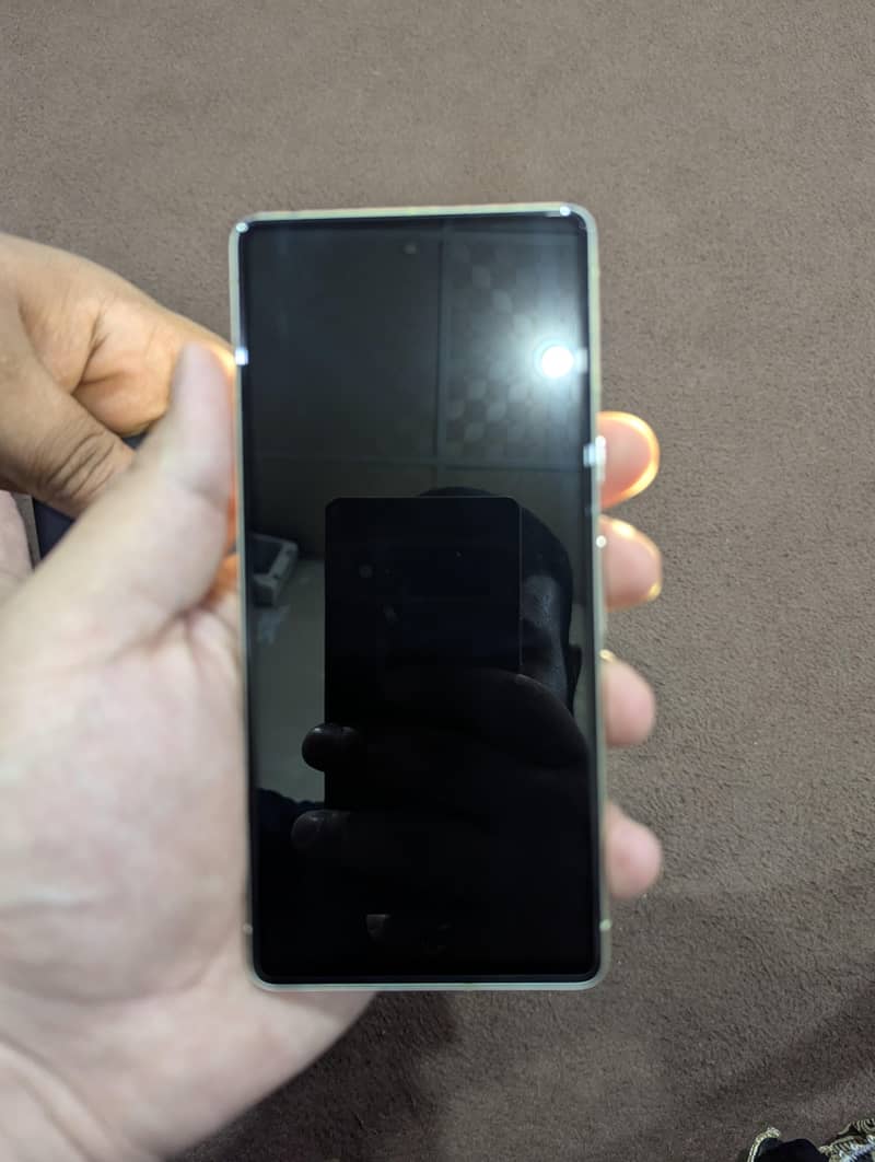 Google Pixel 7 8