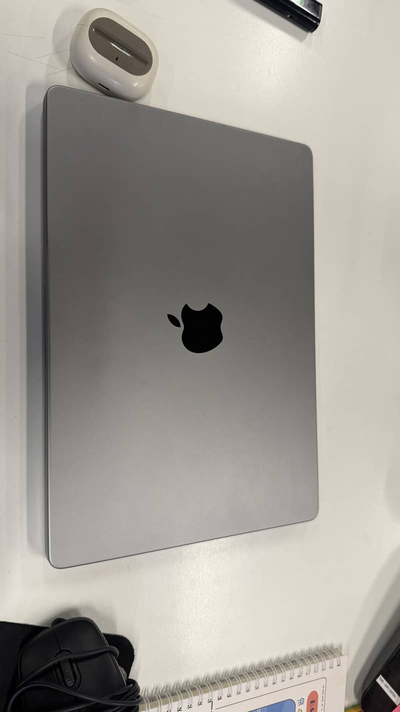 Macbook Pro M1 Pro 1