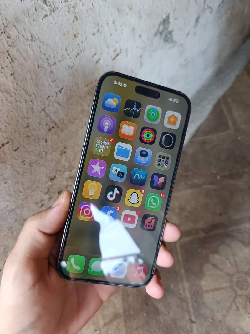 Apple iPhone 14 Pro Max 4