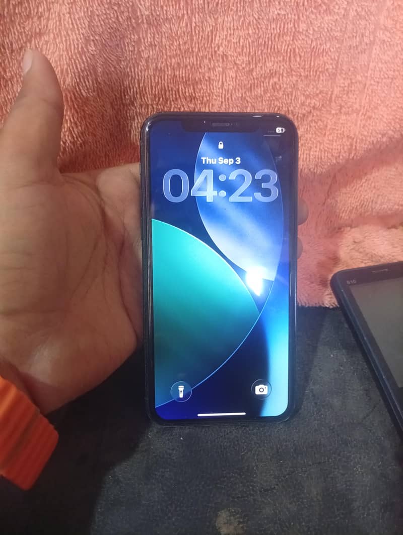 Apple iPhone 11 Pro Max 0