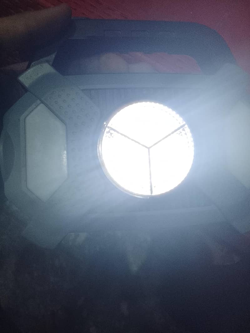 light 3