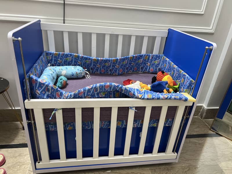 Baby cot 6