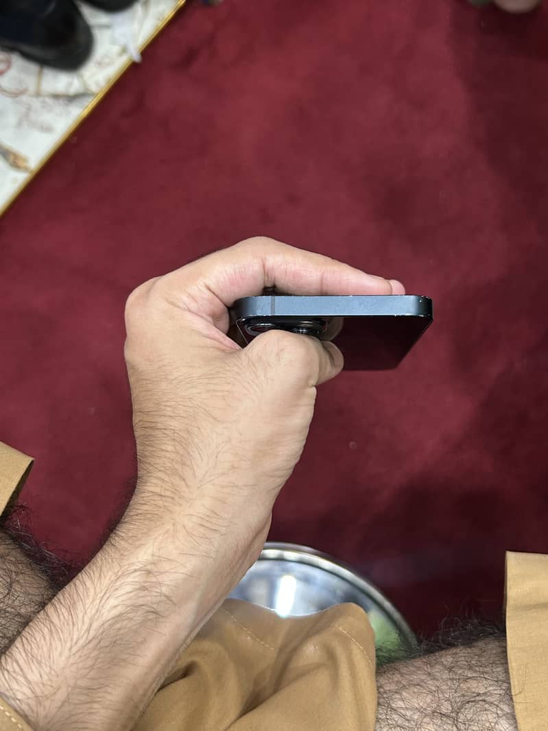 Apple iPhone 13 jv 2