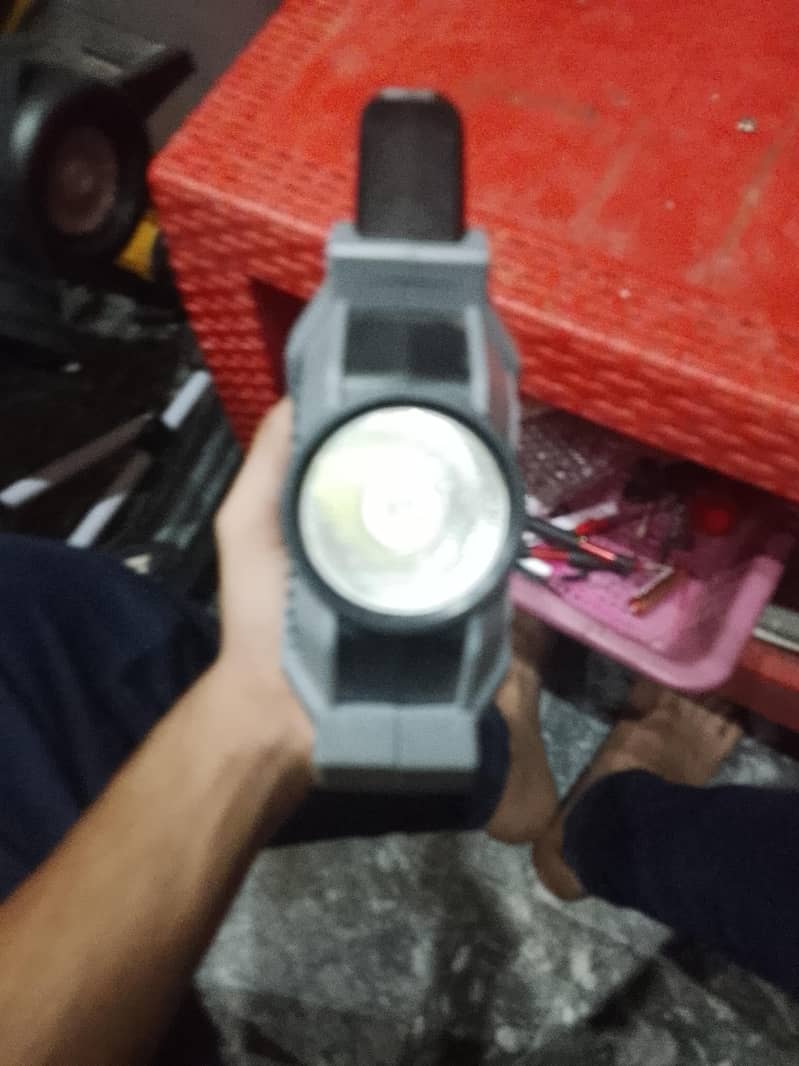 light 2