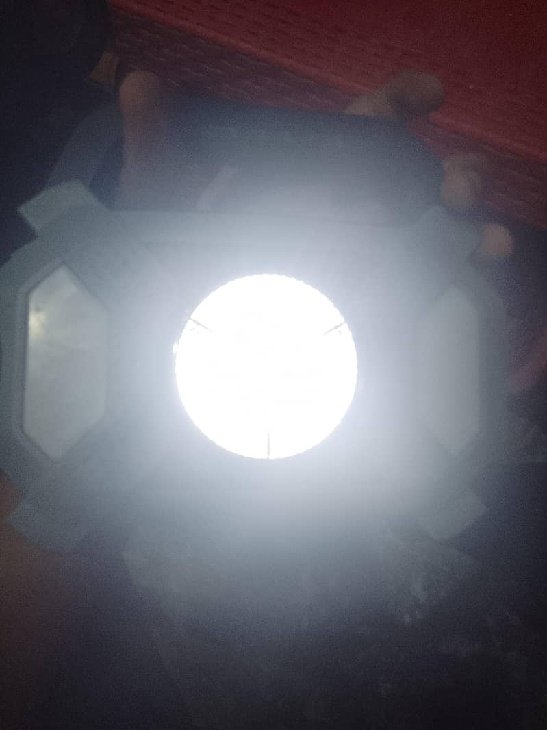 light 3