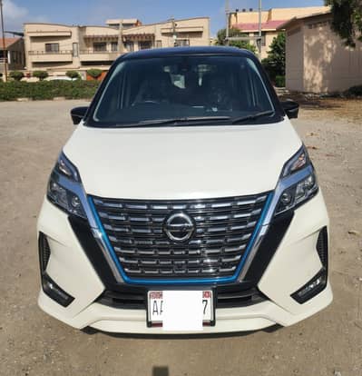 Nissan Serena 2020