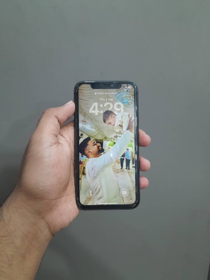 Apple iPhone 11 6