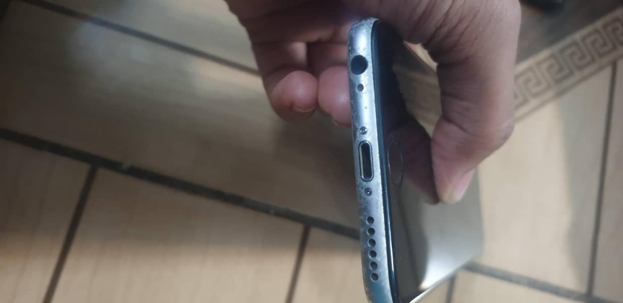 Apple iPhone 6 4