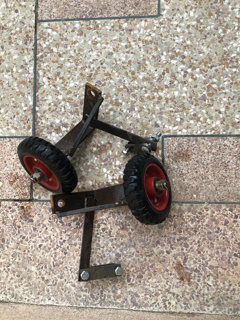 training wheel 3