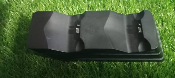 PS4 Controller duck for charging remotes imported
