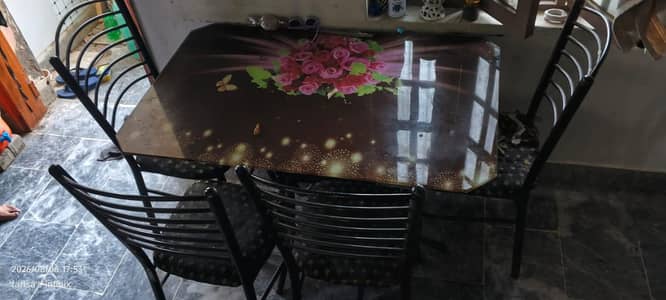 dinning table