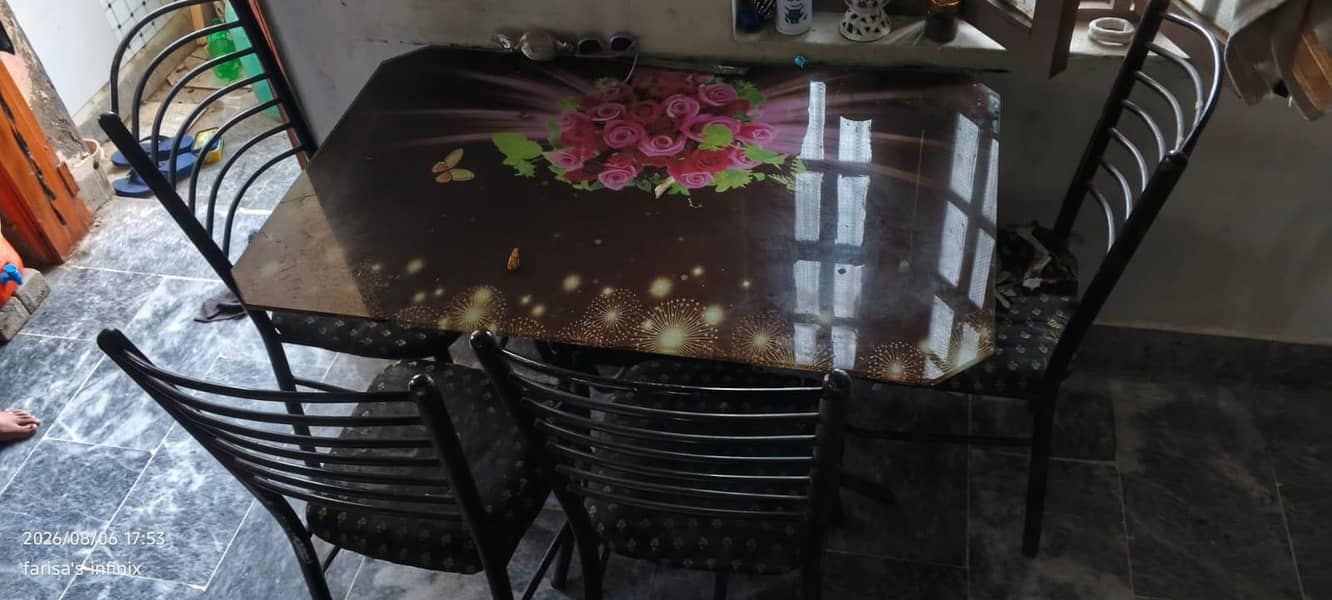dinning table 0