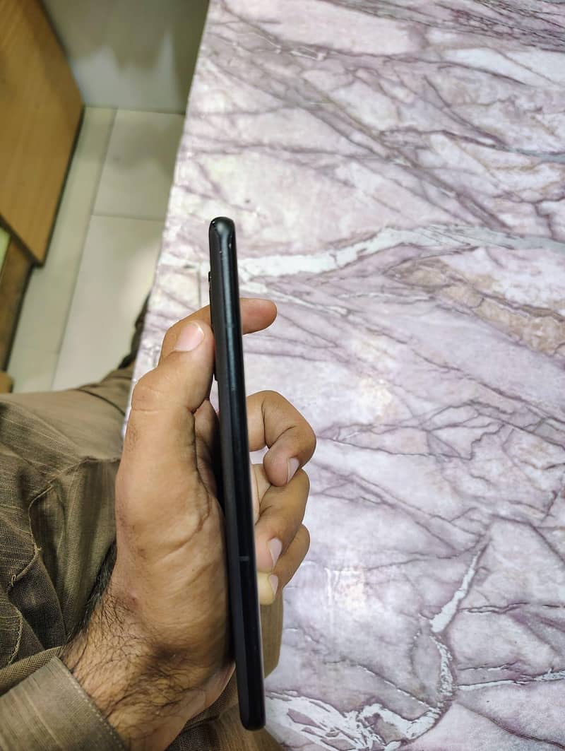 One Plus 10 Pro 5