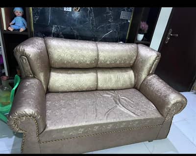 Sofa Set Golden Excellent Condition