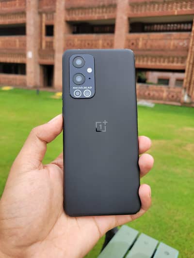 OnePlus 9 Pro (8/128)