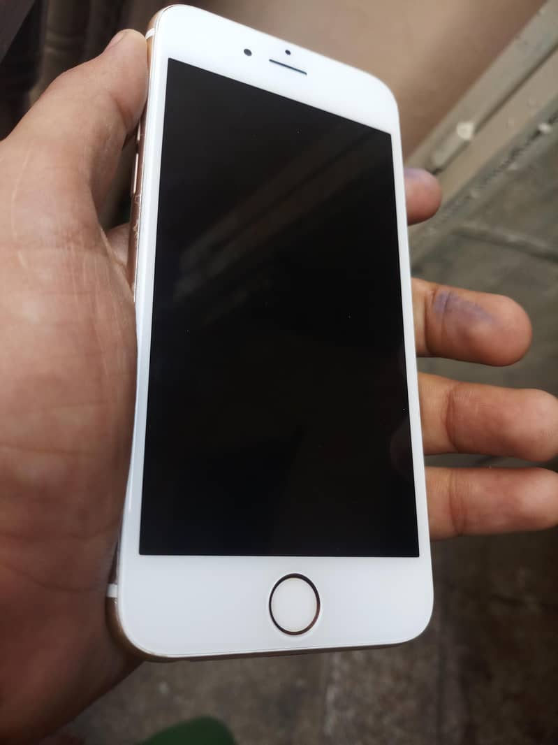 Apple iPhone 6S 0