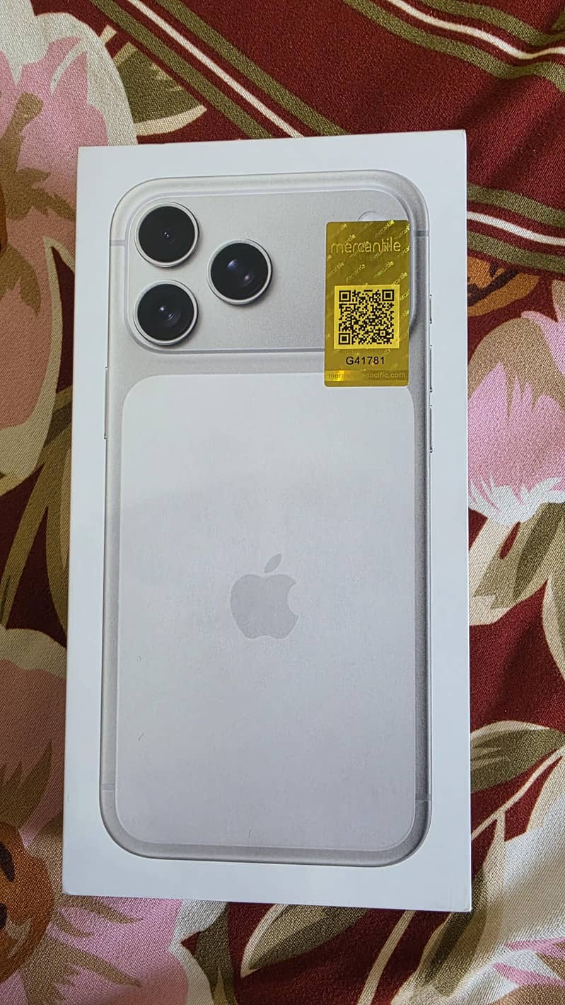 Apple iPhone 17 Pro Max 1