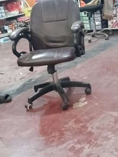 rewalving chair