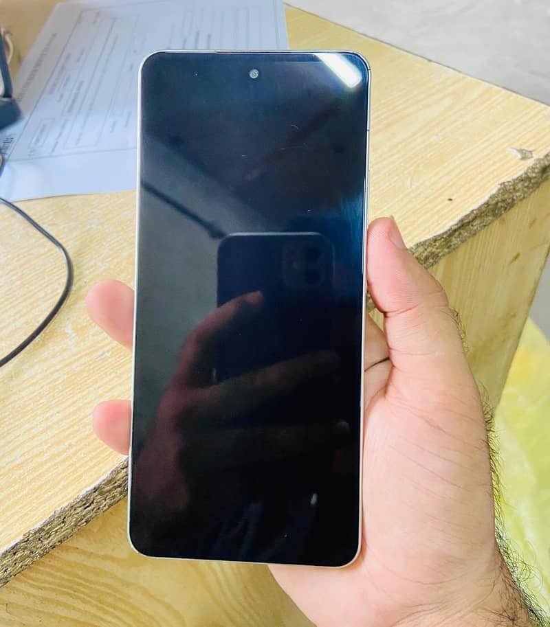 OPPO A5 Pro 1