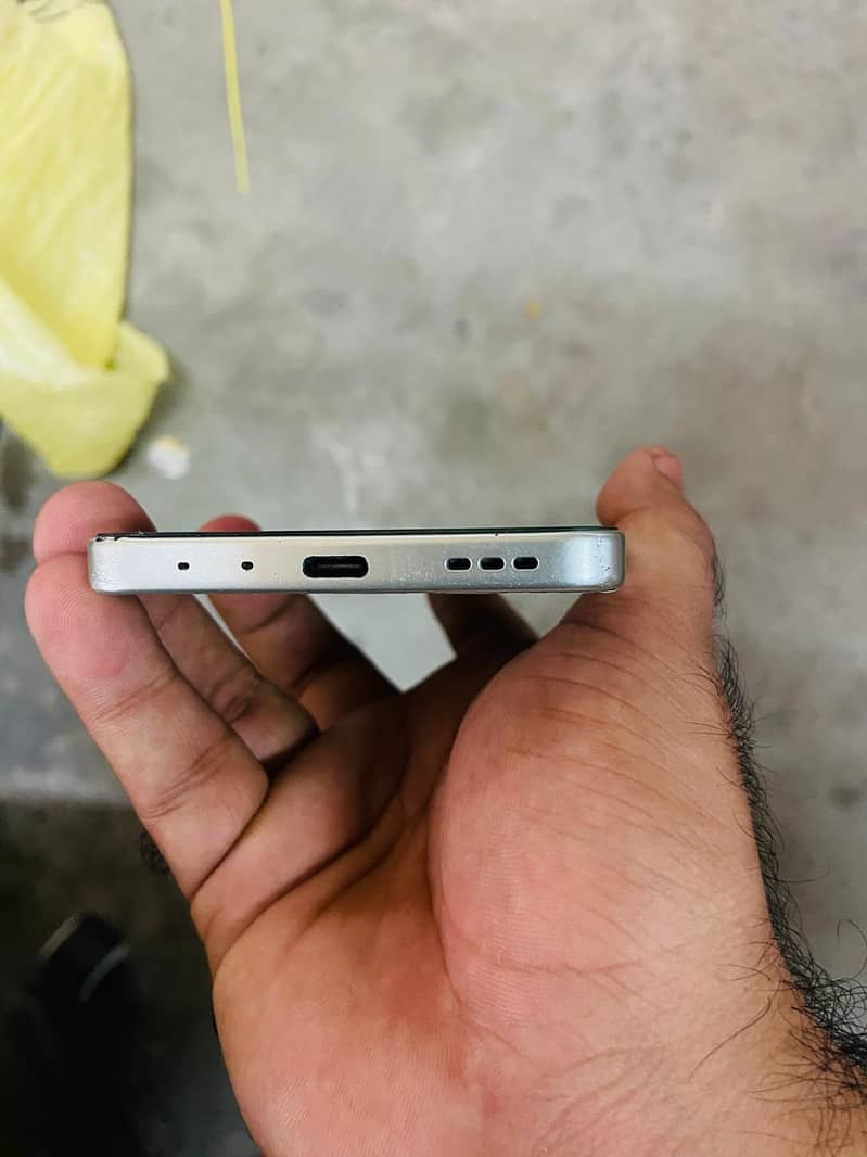 OPPO A5 Pro 3