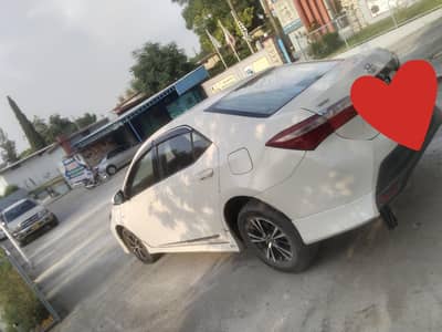 Toyota Corolla XLI 2015 only this number call msgs 03086614892