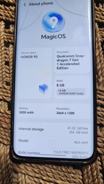 Honor 90
