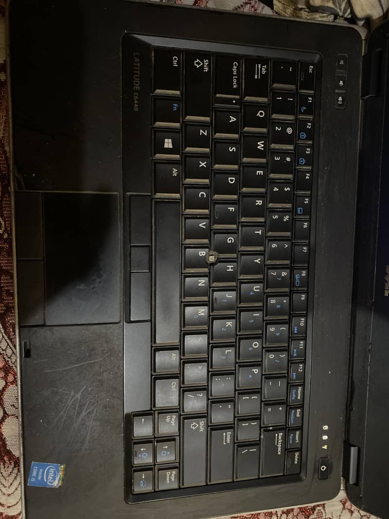 Dell latitude E6440 1