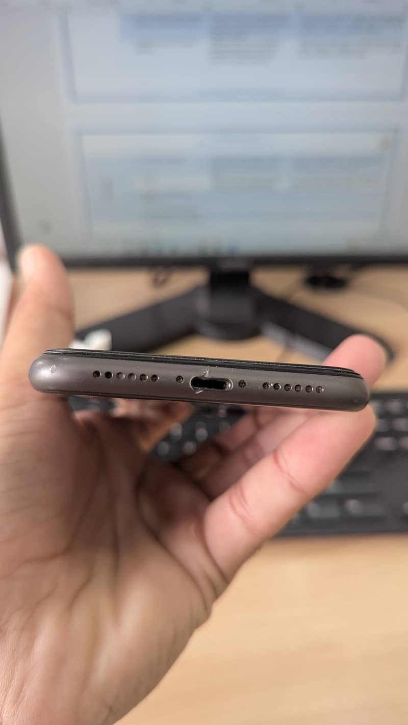 Apple iPhone 11 2