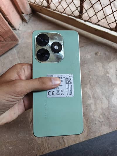 Tecno Spark 20C 4+4 128gb all ok seald fone complete box