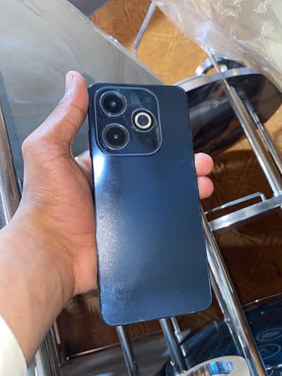 Infinix Hot 40i