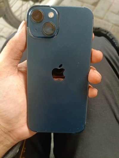 Apple iPhone 13
