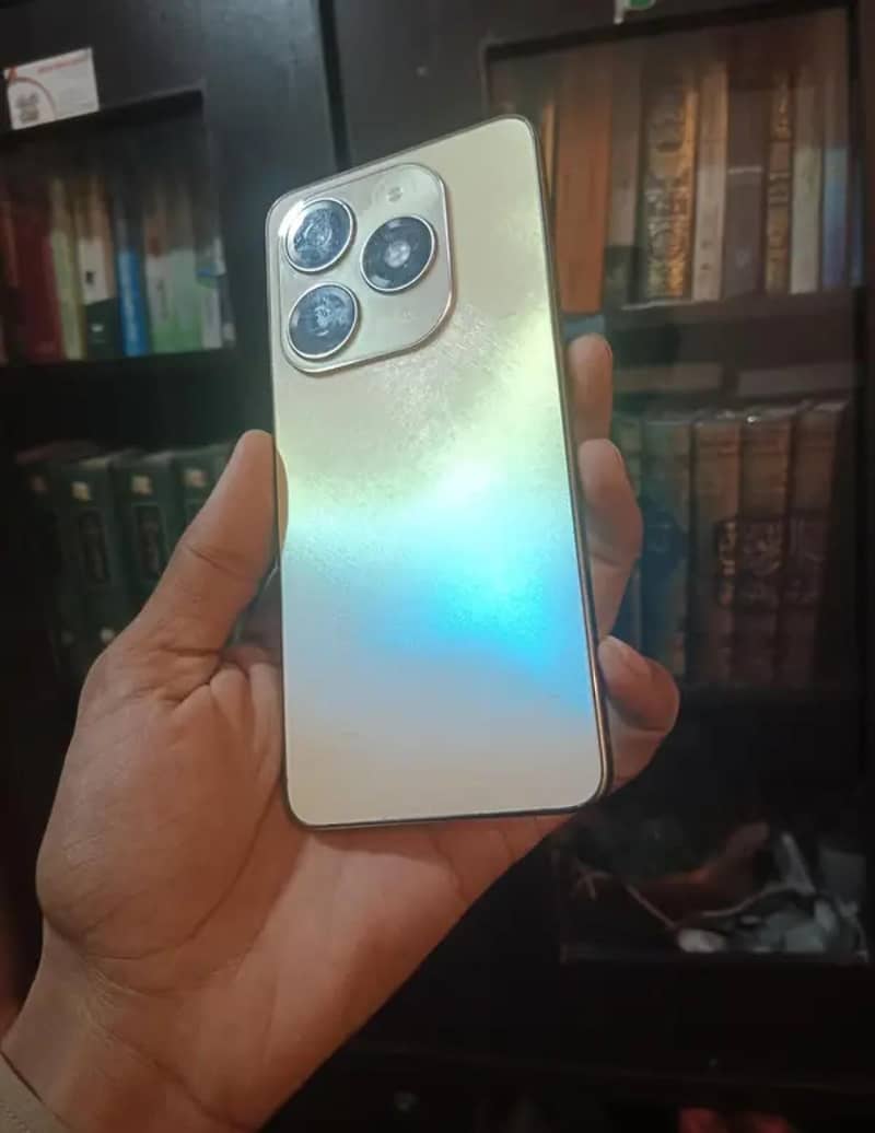 Tecno Spark 20 1
