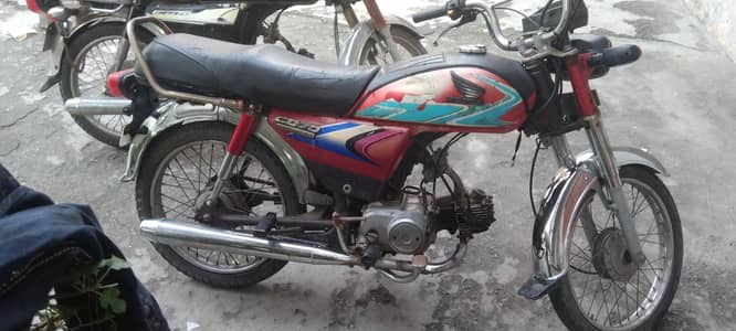 CD 70 2010 model