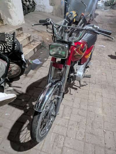 united 125 genuine bike hyyy all okay