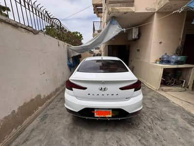 2021 Hyundai Elantra 2.0 GLS – Low Mileage | One Owner | Original