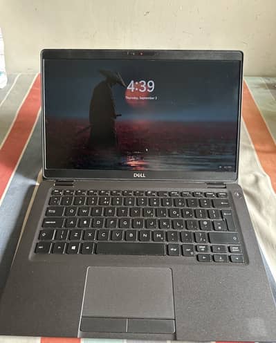 Dell Latitude 5300 8/256ssd