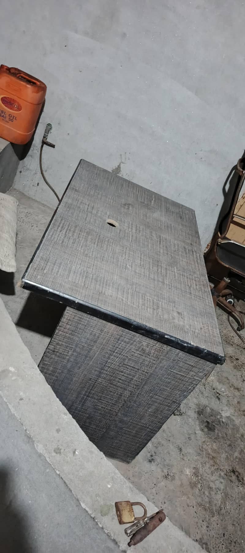 computer tables 3