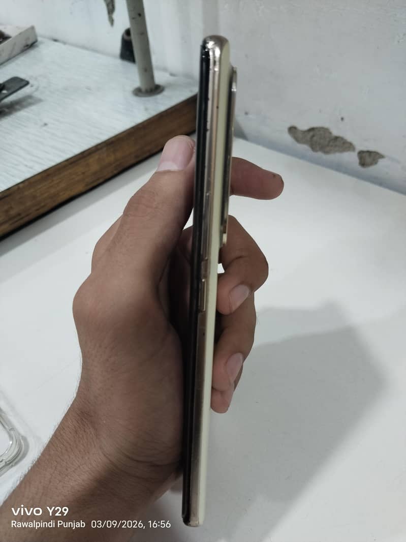 Infinix Zero 30 4
