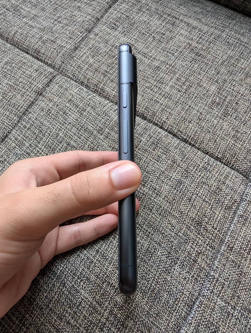 Google Pixel 8 3