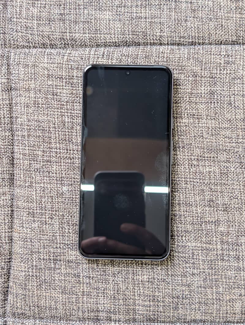 Google Pixel 8 6