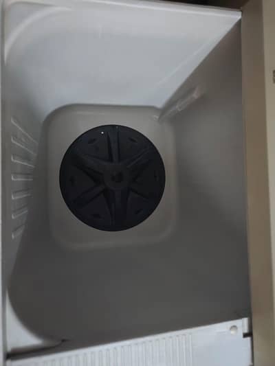 super Asia washing machine plus dryer  for sale condition 10/10