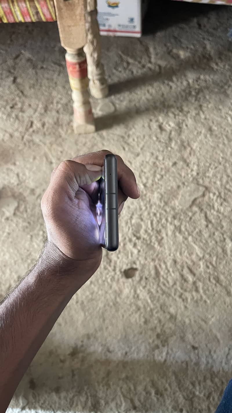 Google Pixel 7a 4