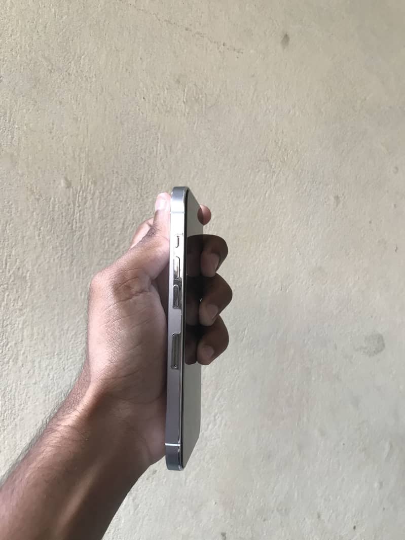 Apple iPhone 14 Pro 5